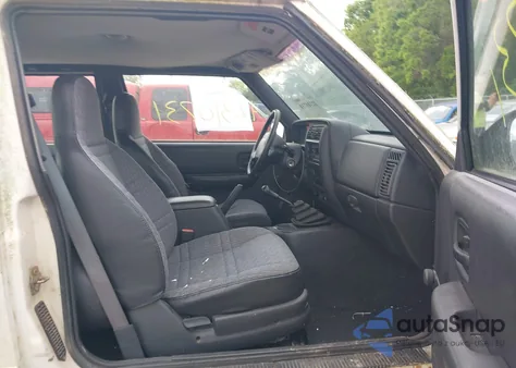 1999 Jeep Cherokee Se z USA, uszkodzony, nr VIN 1J4FF27SXXL538249